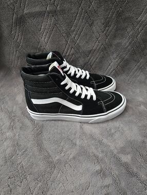 Vans Skate High Top Shoes Womens Sz 9.5 Black Sneakers Skater.